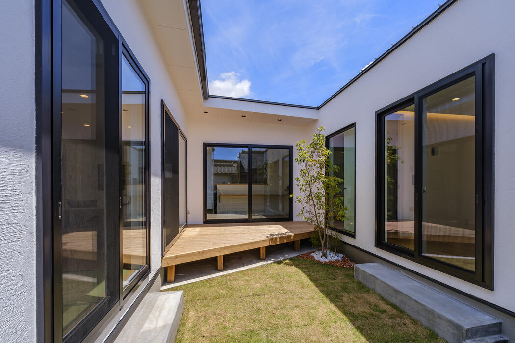 【宮崎の注文住宅】 誰もが憧れる美しすぎる平屋 写真