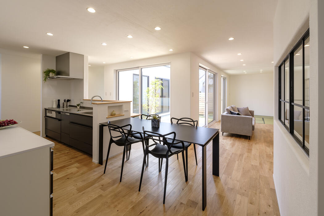 【宮崎の注文住宅】 誰もが憧れる美しすぎる平屋 写真