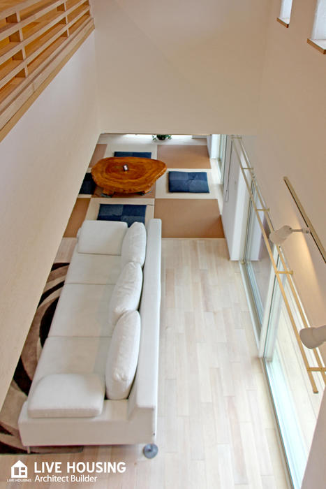 都城市｜自然素材｜フランス風｜スペイン風｜健康住宅｜木や石を利用した天然素材の住まい 写真