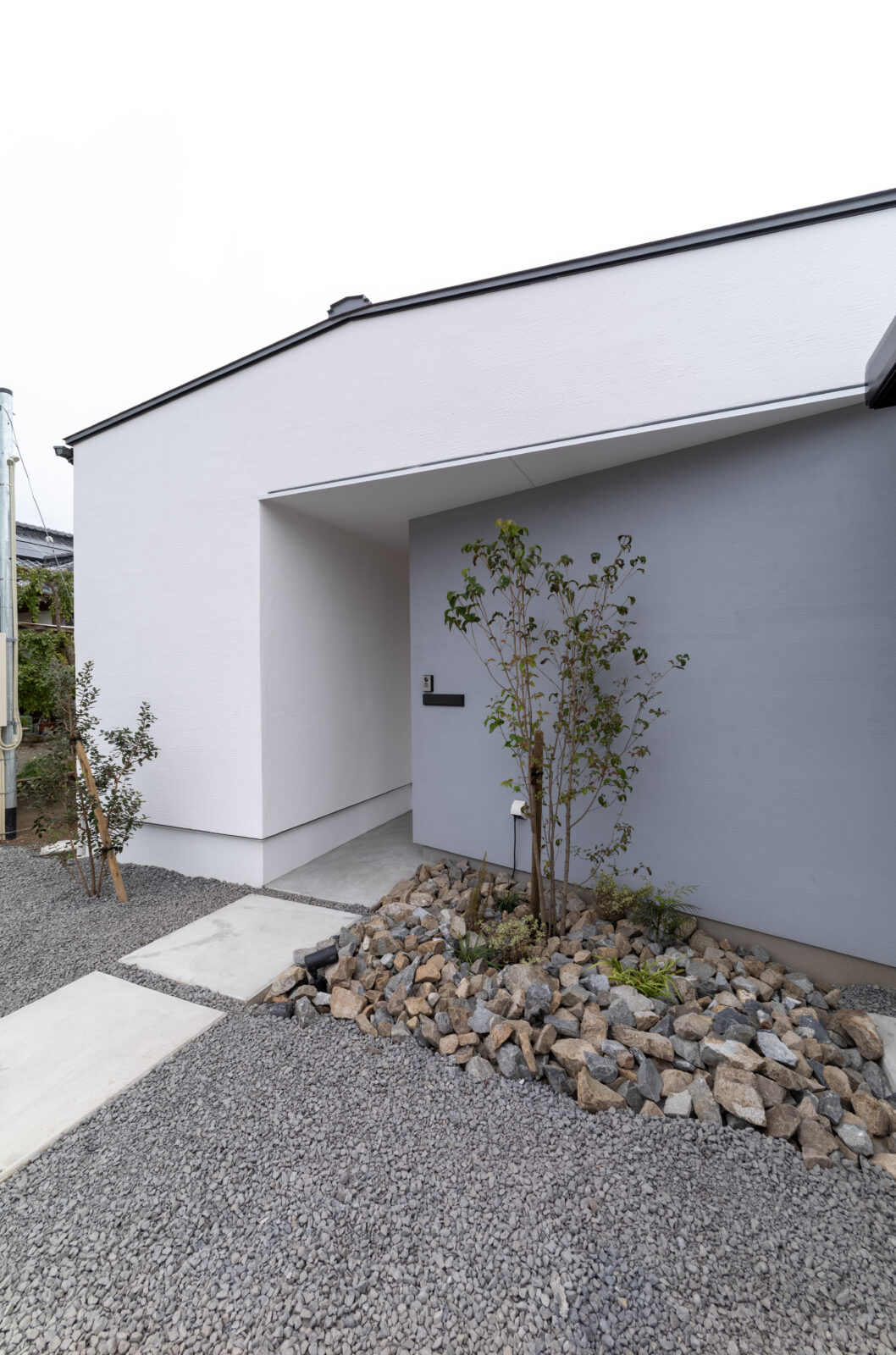 廊下をなくして、家族の空間をもっと豊かに。無駄のない「神動線」でゆったり暮らすミニマルな平屋 写真