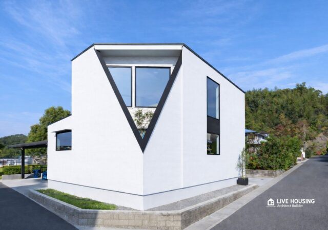 住宅密集地でも「光」と「プライバシー」を両立する家|宮崎市