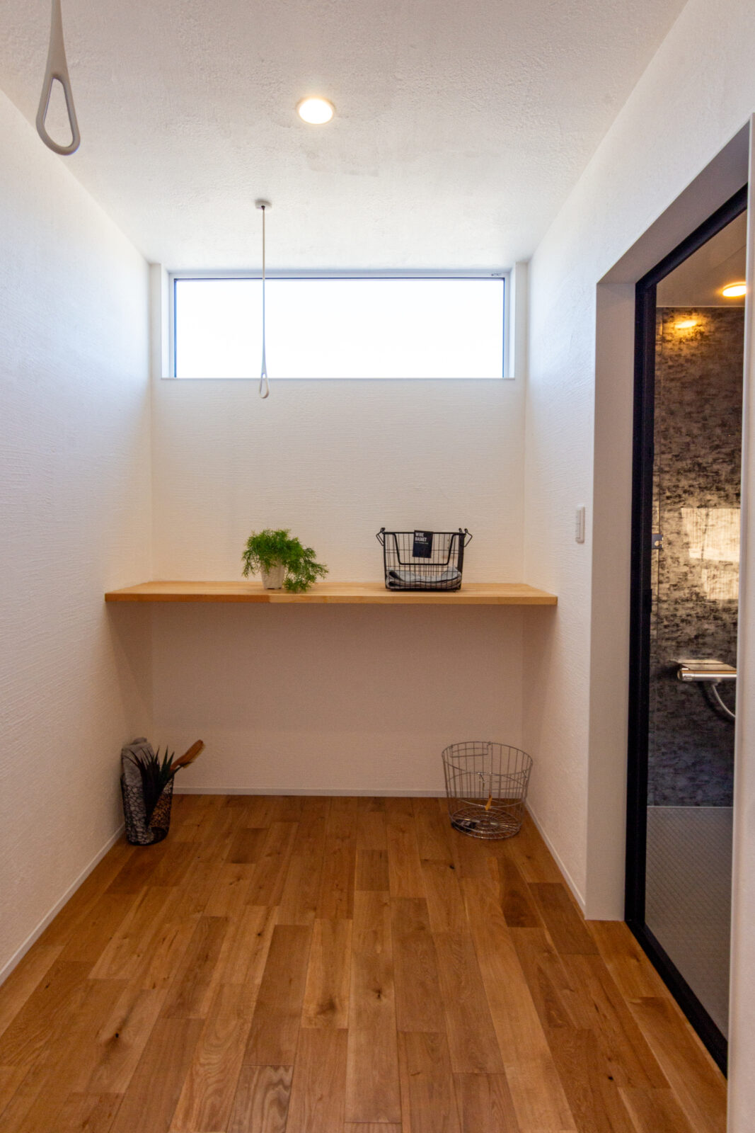 田園風景を絵画のように楽しむ特等席。内と外の境界をなくした、伸びやかな平屋暮らし 写真